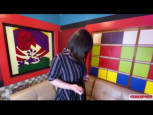 ❤️ Cutie Japanese nwere nnukwu nnụnnụ tit na-eji ihe ụmụaka egwuri egwu na-enwe mmekọahụ na-emetọ onwe ya ma nwee orgasm. Ọ na-ekwu na N'ajụjụ ọnụ banyere ya iberibe ahụmahụ. Nnukwu nnụnnụ tit na ọtụ ntutu na-asụ ude nke ukwuu. Osakaporn Ihe gba ọtọ  ❌️❤